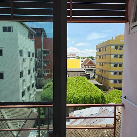 Bonita House Hotel Bangkok Exterior photo